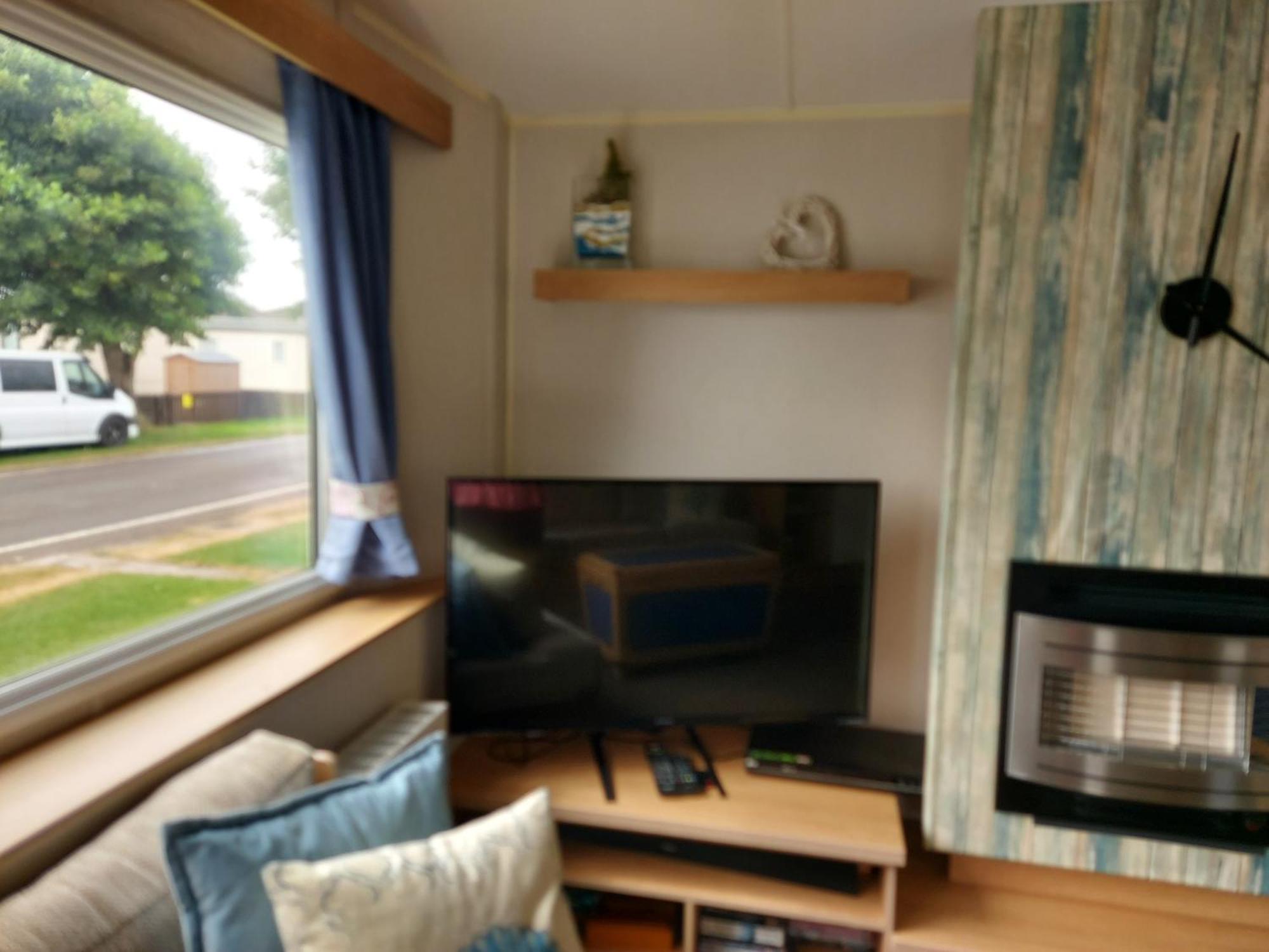 205 Unity 6 Berth Pet Friendly Passes Optional Brean